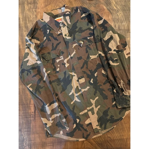 Vintage Winchester Duck Classic Camo Long Sleeve Shirt Men's Size Large - Picture 1 of 3